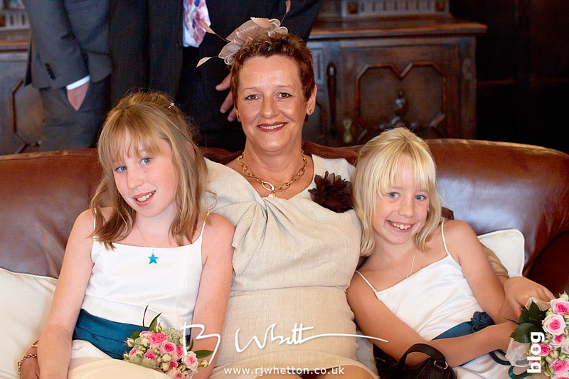 North Devon Wedding with Matt Fryer - Flower girls with Aunty