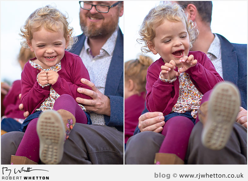 Harper sings row, row, row your boat Harper sings row, row, row your boat - Portrait Photography Dorset